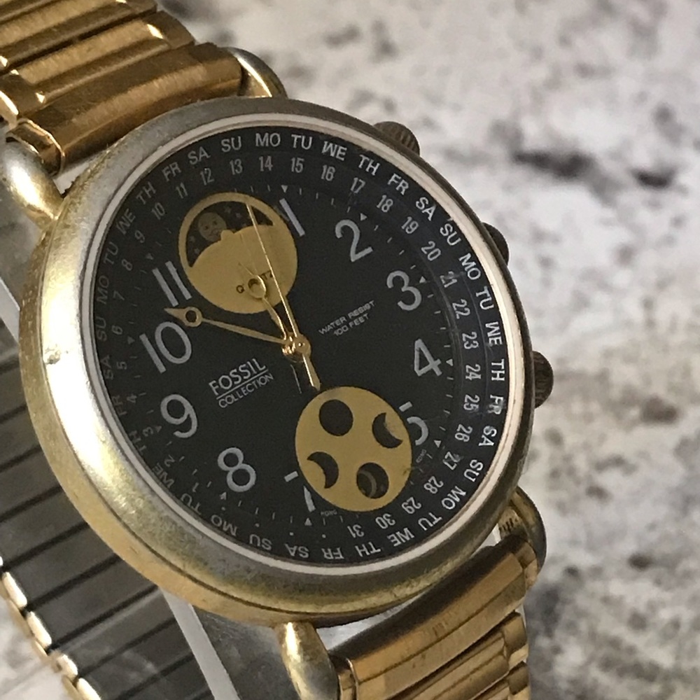 1988 RARE FOSSIL CHRONOGRAPH MOON PHASE WATCH - Picture 6 of 7